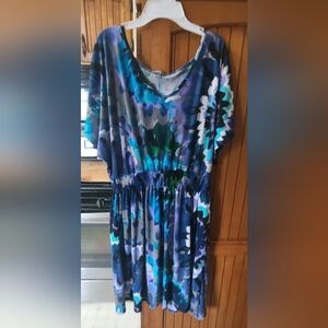 Large  My collection  womans short sleeve dress